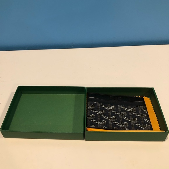 Goyard Cardholder - Picture 4 of 4